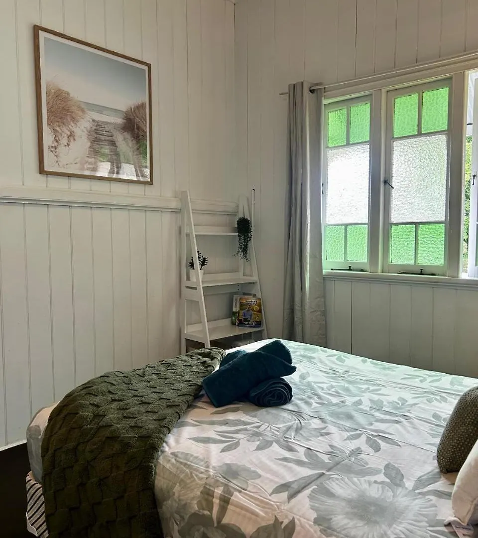 בריסביין Cozyhomes Stadium Norman B&B